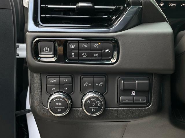 used 2025 GMC Yukon car, priced at $101,925