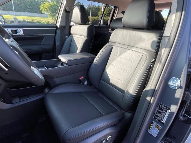 new 2025 Hyundai Santa Fe car, priced at $41,989