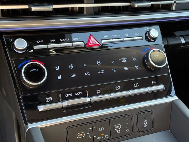 new 2025 Hyundai Santa Fe car, priced at $41,989