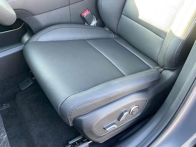 new 2025 Hyundai Santa Fe car, priced at $41,989