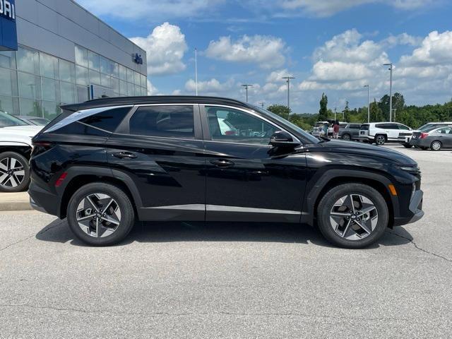 new 2025 Hyundai Tucson car, priced at $32,595