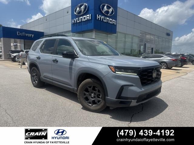 used 2023 Honda Pilot car, priced at $41,637