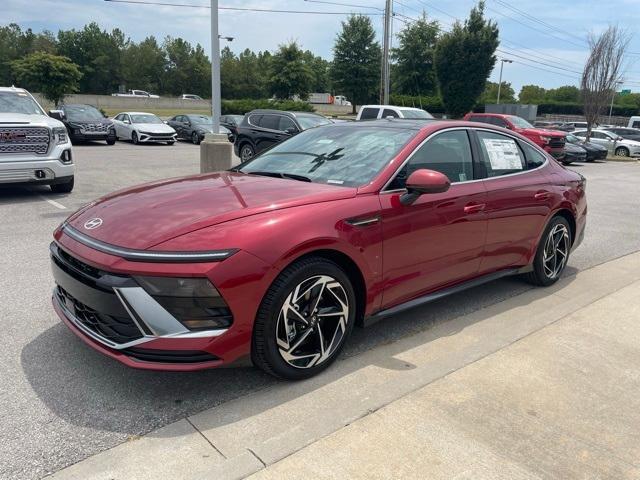 new 2024 Hyundai Sonata car, priced at $29,189