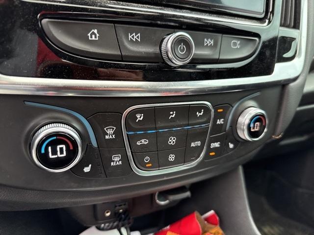used 2021 Chevrolet Traverse car, priced at $30,975