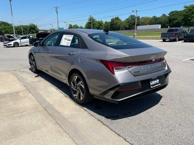 new 2024 Hyundai Elantra car, priced at $22,384