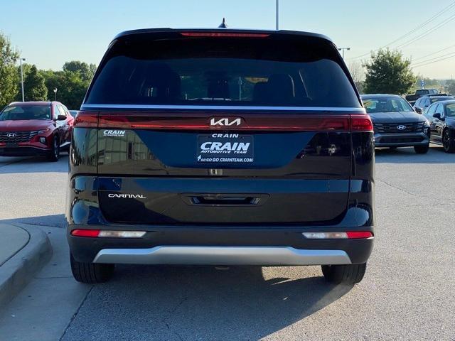used 2024 Kia Carnival car, priced at $30,884