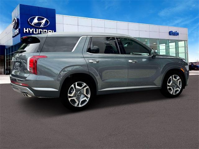 new 2025 Hyundai Palisade car, priced at $44,234