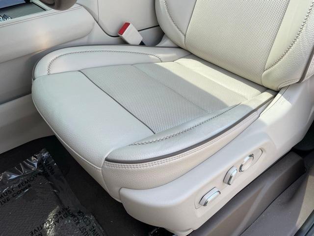 used 2024 GMC Yukon XL car, priced at $76,982