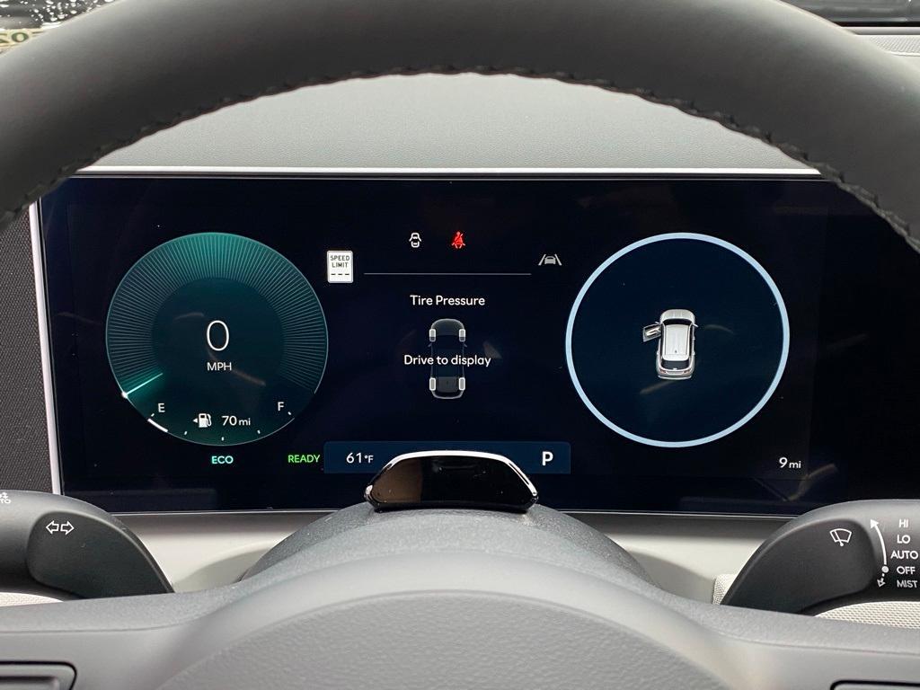 new 2026 Hyundai TUCSON Hybrid car, priced at $40,908