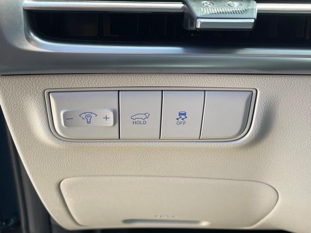 new 2025 Hyundai Tucson car, priced at $32,130