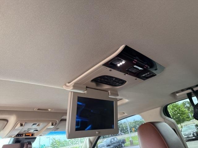 used 2020 Cadillac Escalade car, priced at $41,997