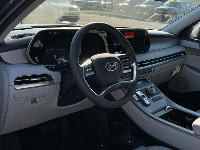 new 2025 Hyundai Palisade car, priced at $40,883