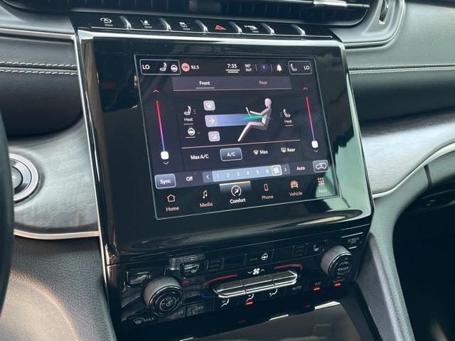 used 2021 Jeep Grand Cherokee L car, priced at $30,998