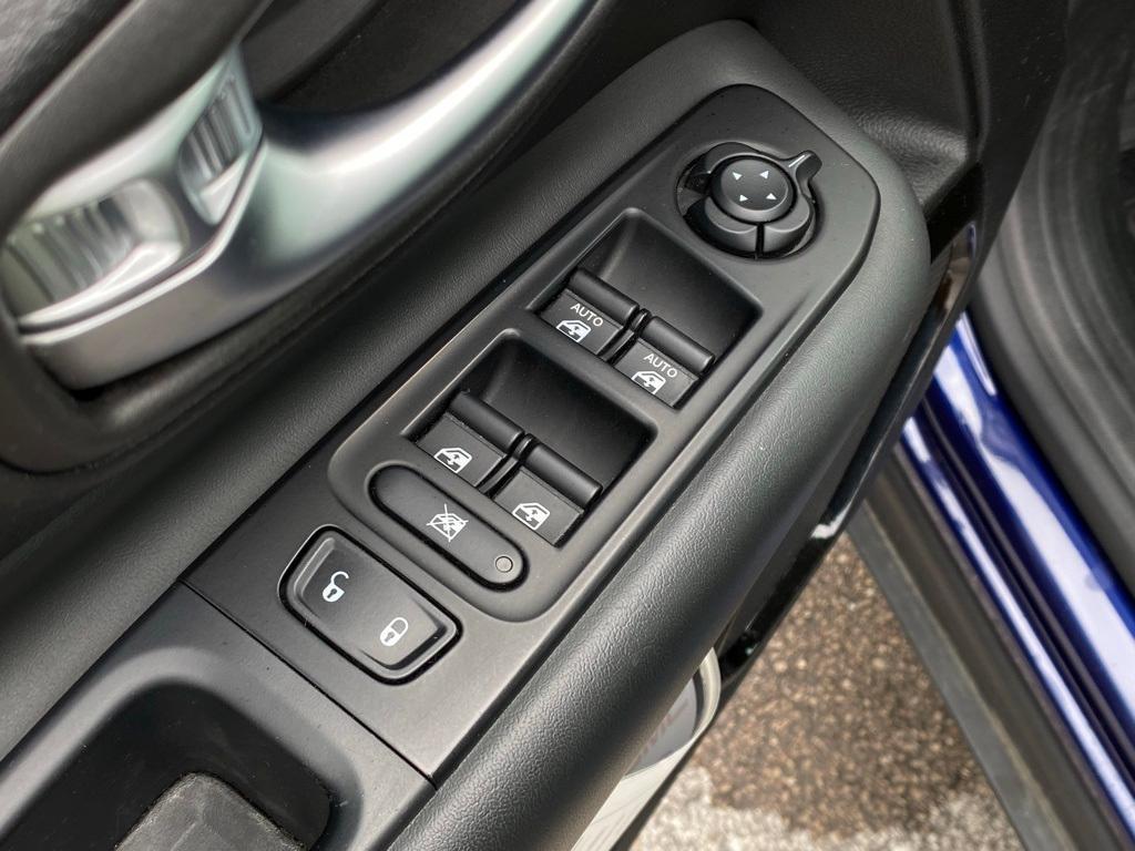 used 2020 Jeep Renegade car, priced at $12,899