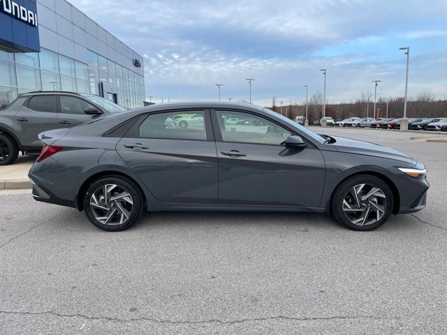 new 2025 Hyundai Elantra car, priced at $24,695