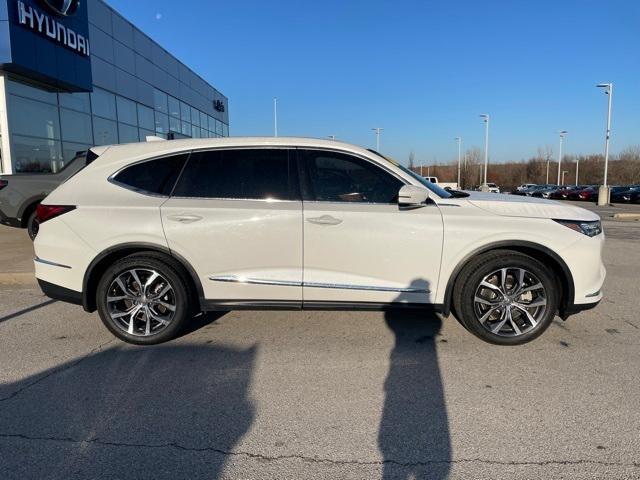 used 2022 Acura MDX car, priced at $35,225