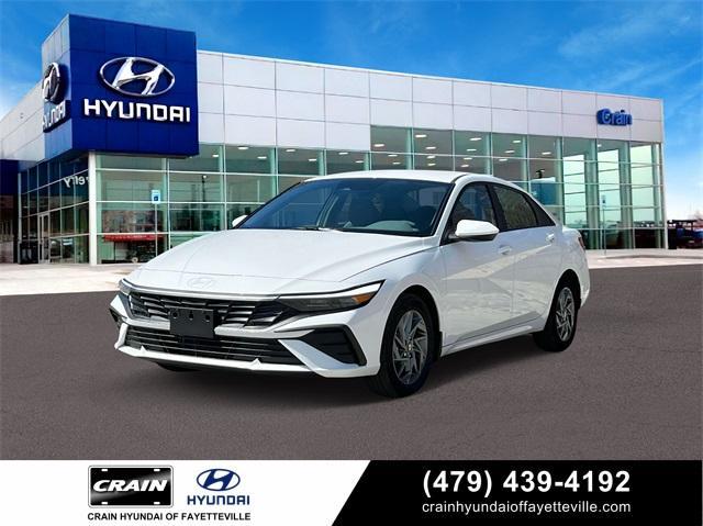 new 2025 Hyundai Elantra HEV car, priced at $26,175