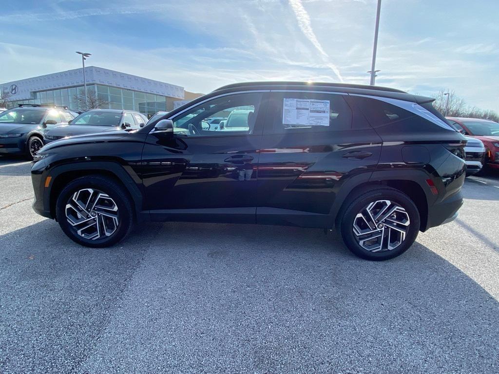new 2026 Hyundai TUCSON Hybrid car, priced at $40,407