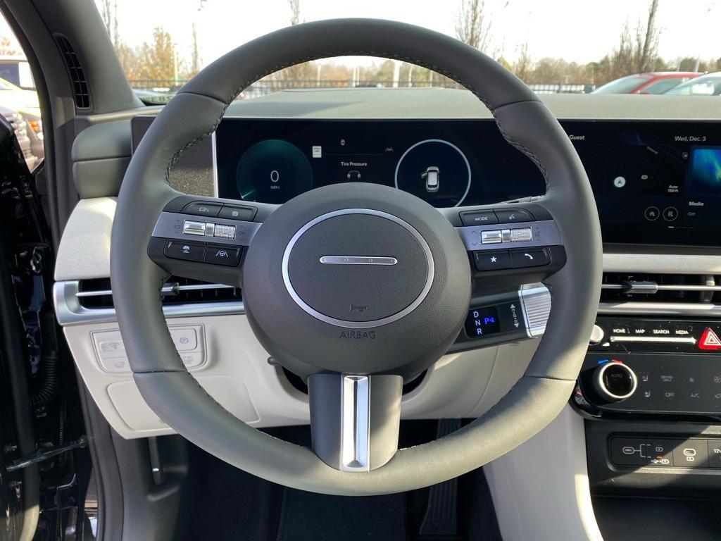 new 2026 Hyundai TUCSON Hybrid car, priced at $40,407