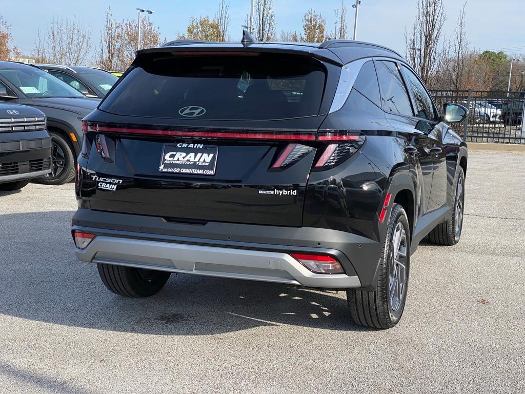 new 2026 Hyundai TUCSON Hybrid car, priced at $40,407
