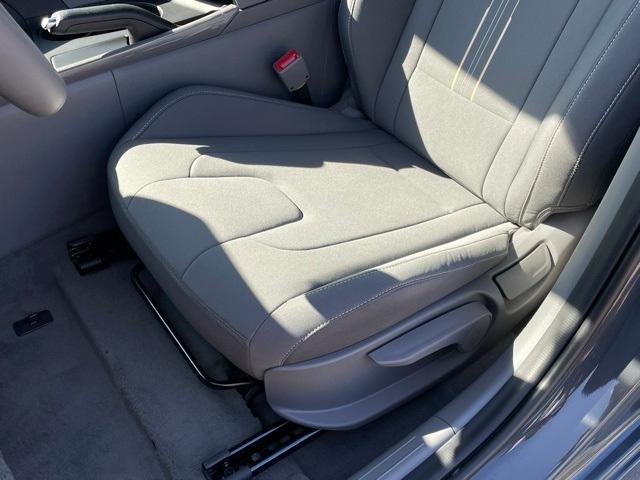 new 2025 Hyundai Elantra car, priced at $23,092