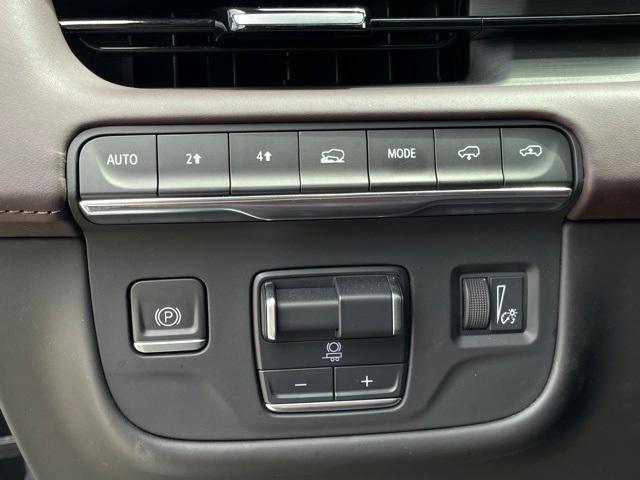 used 2023 Cadillac Escalade ESV car, priced at $85,961