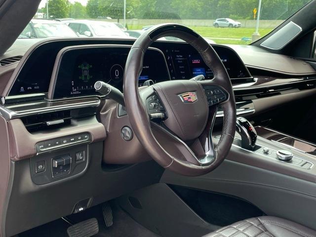 used 2023 Cadillac Escalade ESV car, priced at $85,961