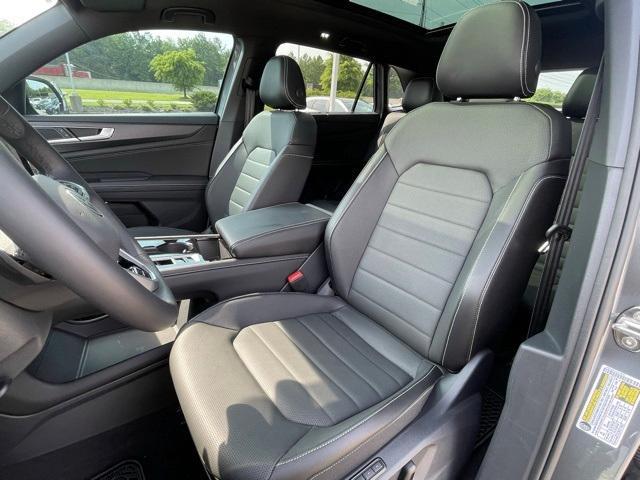 used 2025 Volkswagen Atlas Cross Sport car, priced at $44,782