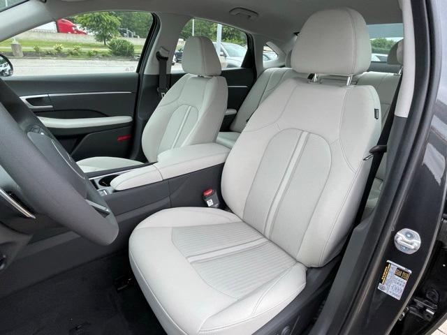 new 2025 Hyundai Sonata car, priced at $27,490