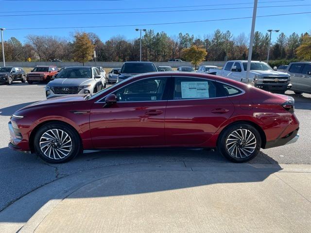 new 2024 Hyundai Sonata Hybrid car, priced at $36,183