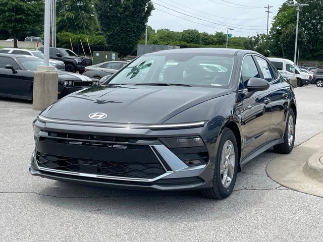 new 2025 Hyundai Sonata car, priced at $26,590