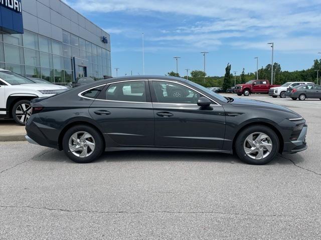 new 2025 Hyundai Sonata car, priced at $26,590