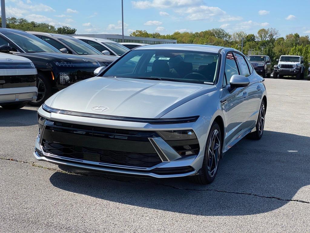 new 2026 Hyundai Sonata car, priced at $30,590