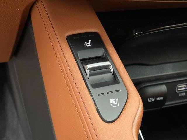 used 2024 Kia Telluride car, priced at $43,933