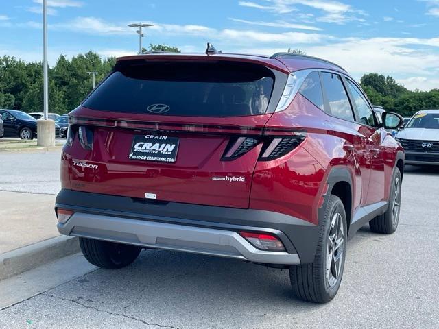 new 2025 Hyundai TUCSON Hybrid car, priced at $37,070
