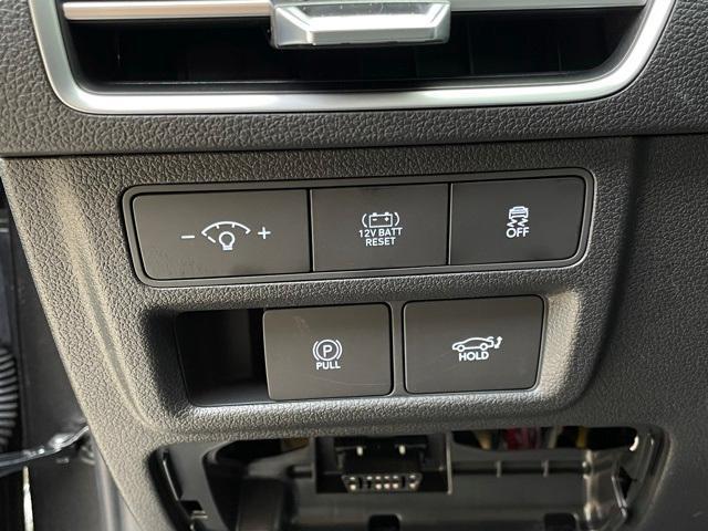 new 2025 Hyundai Sonata Hybrid car, priced at $37,215