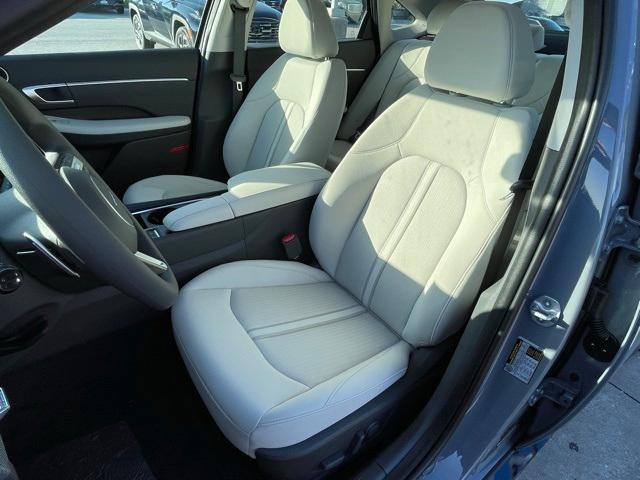 new 2025 Hyundai Sonata car, priced at $27,456