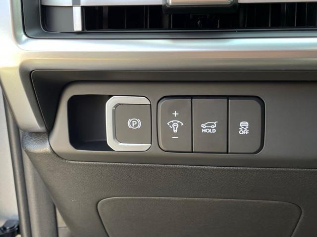 new 2025 Hyundai SANTA FE HEV car, priced at $35,720