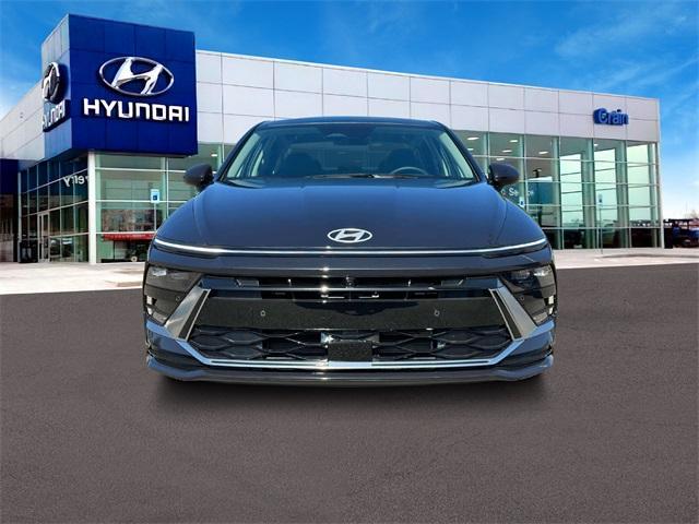 new 2025 Hyundai Sonata Hybrid car, priced at $37,310