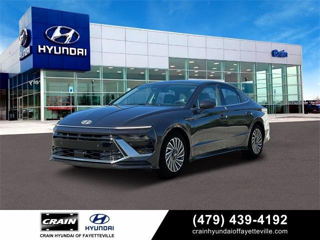 new 2025 Hyundai Sonata Hybrid car, priced at $37,310