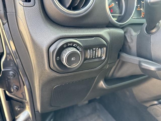 used 2019 Jeep Wrangler Unlimited car, priced at $30,322