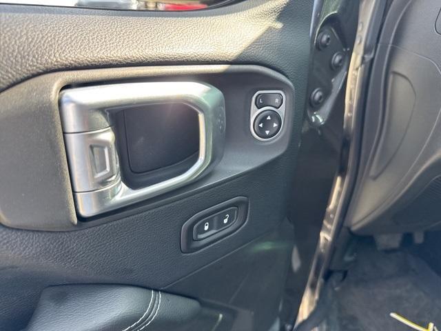 used 2019 Jeep Wrangler Unlimited car, priced at $30,322