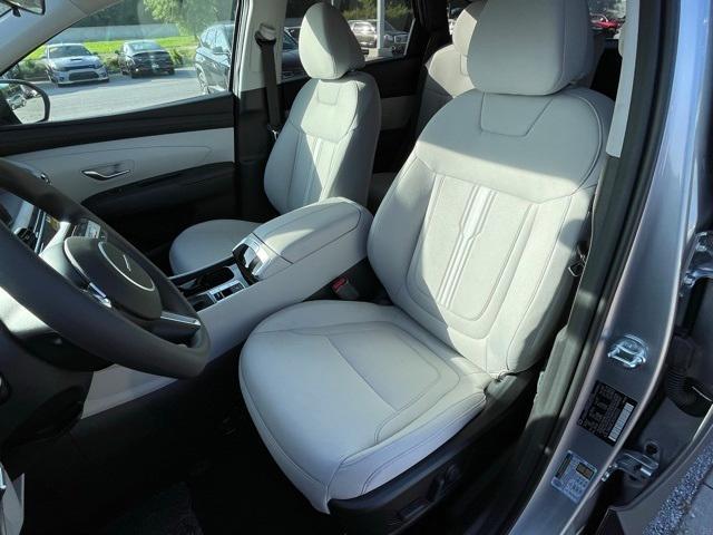 new 2025 Hyundai Tucson car, priced at $32,130