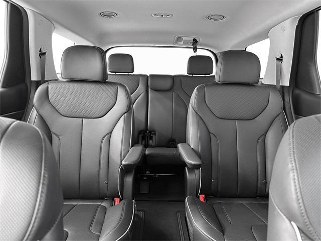 new 2025 Hyundai Palisade car, priced at $41,883