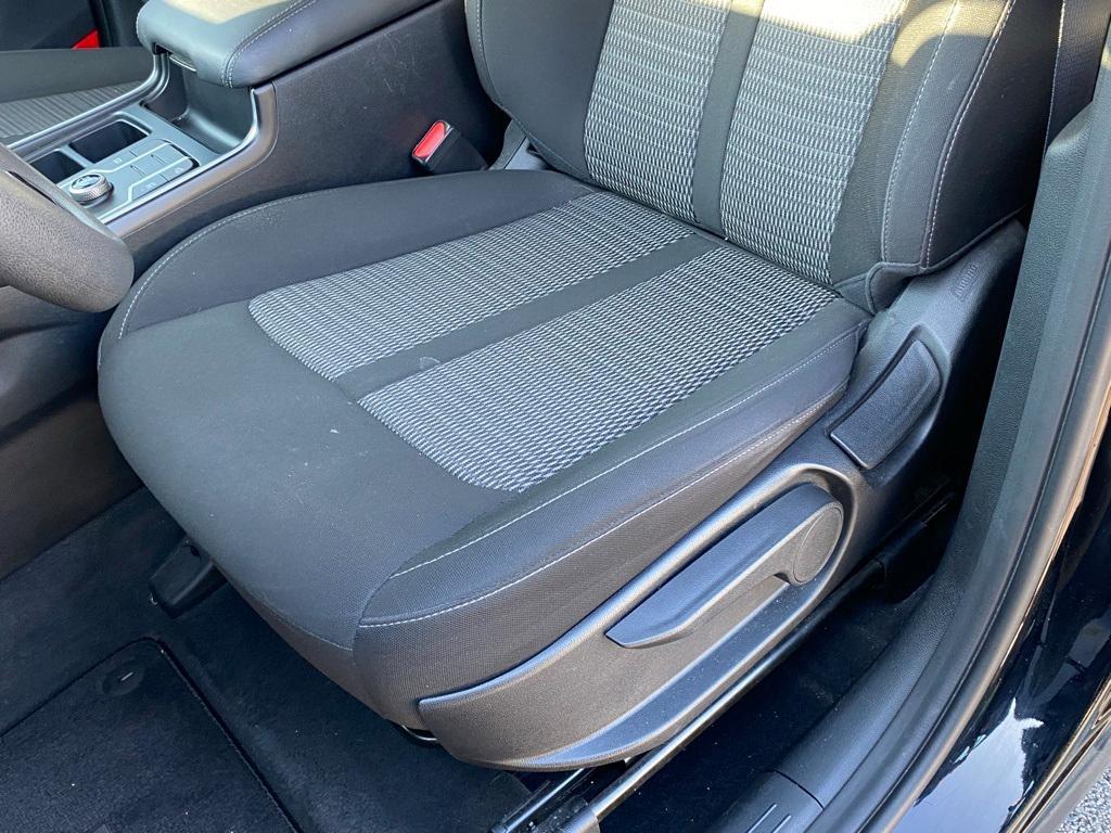 used 2023 Kia Sorento car, priced at $21,944