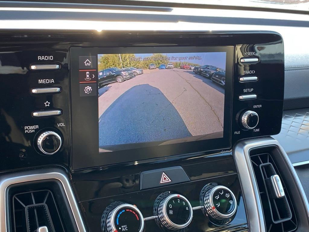 used 2023 Kia Sorento car, priced at $21,944