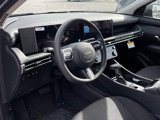 new 2025 Hyundai Tucson car, priced at $30,875