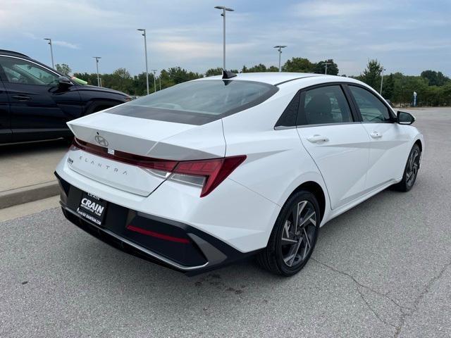 new 2024 Hyundai Elantra car, priced at $26,575