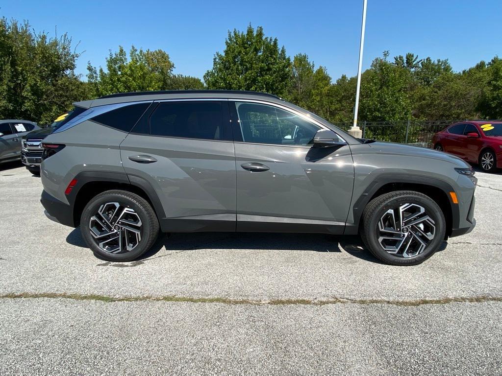 new 2026 Hyundai Tucson car, priced at $41,895