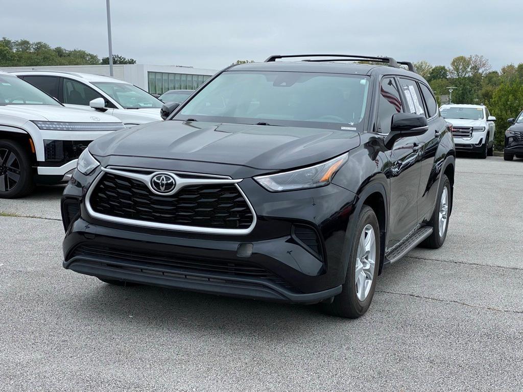 used 2022 Toyota Highlander car, priced at $26,921